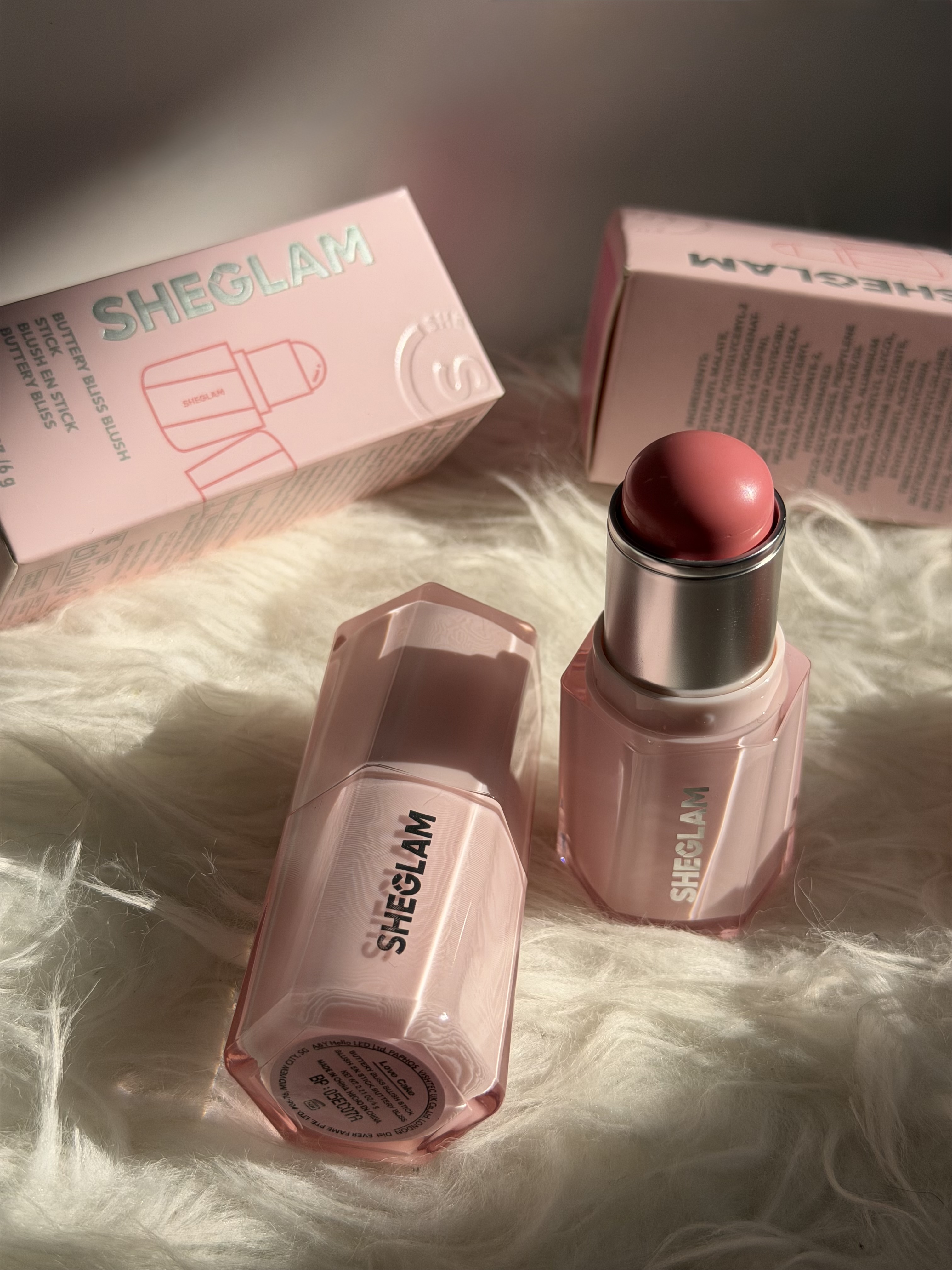 رژگونه کره ای استیکی💞